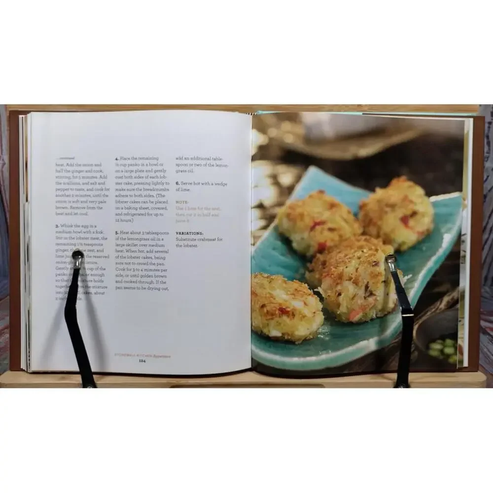 Stonewall Kitchen Appetizers:‎ Finger Foods and Small Plates Cookbook